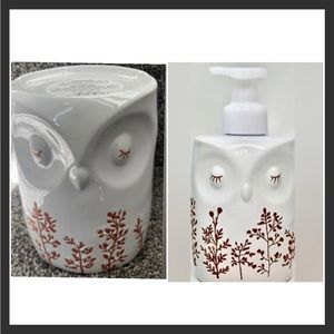 Bath and Bodyworks, owl, soap, holder, and three wick candle holder